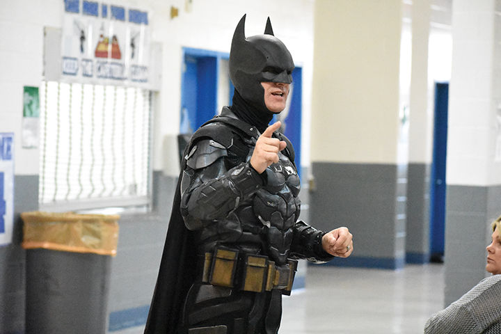 6-8 Batman 1.jpg